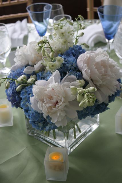 bluehydrangeadelphiniumpeonycenterpiece