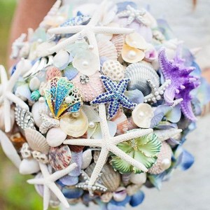 seashell and brooch wedding bouquet