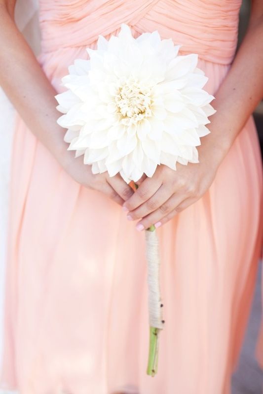 Wedding Bouquets with Dahlias in White