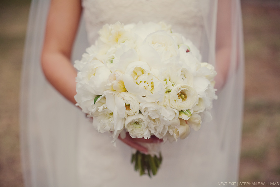 A White Bouquet of Beauty