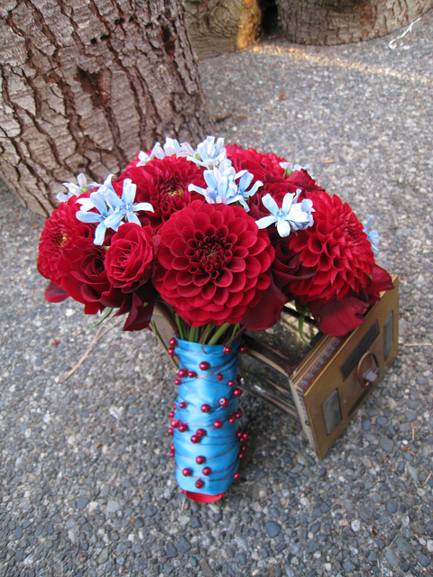red blue bouquet