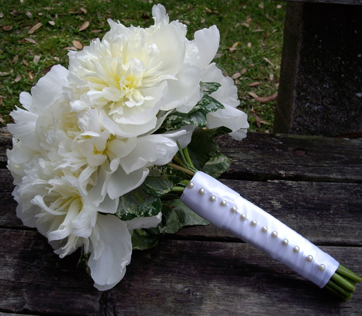 white peonies bouquet