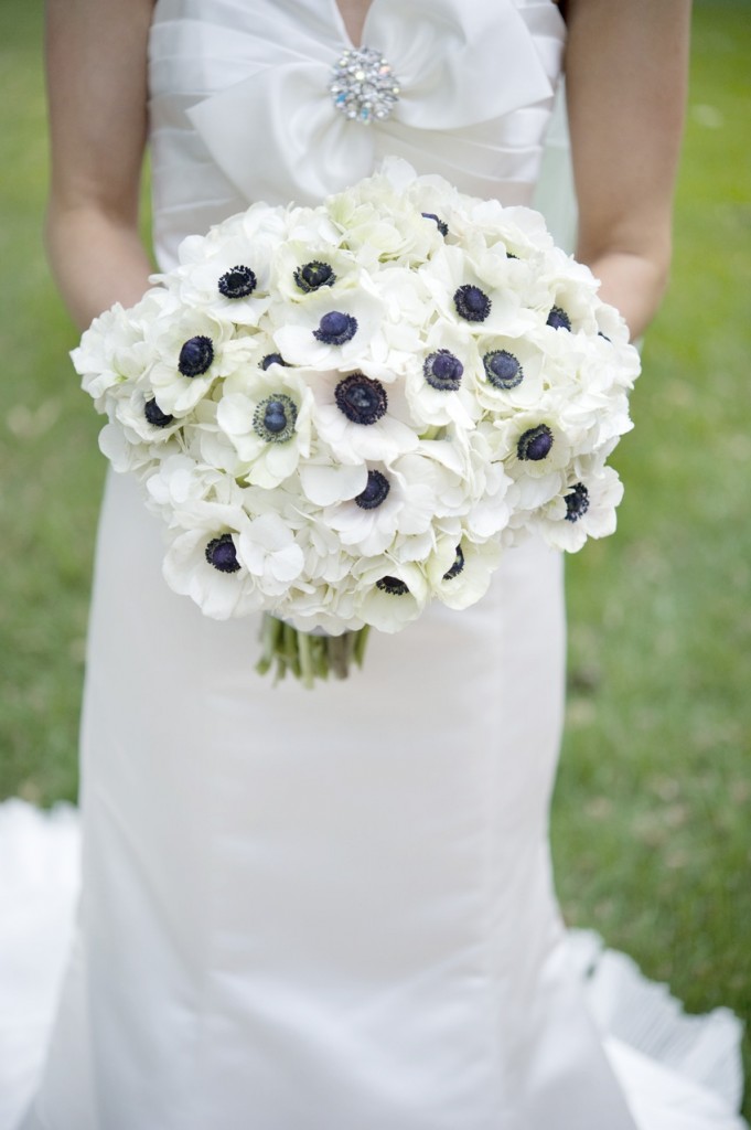 anemone bouquet