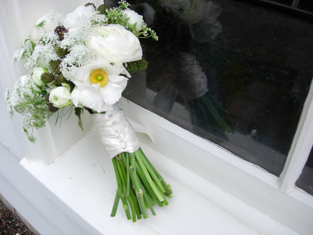 White Ranunculus, Blackberries, and Queen Anne's Lace Bouquet