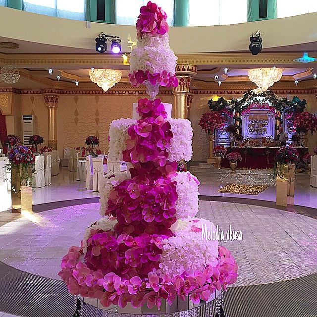 Orchid petal wedding cake in pink and white